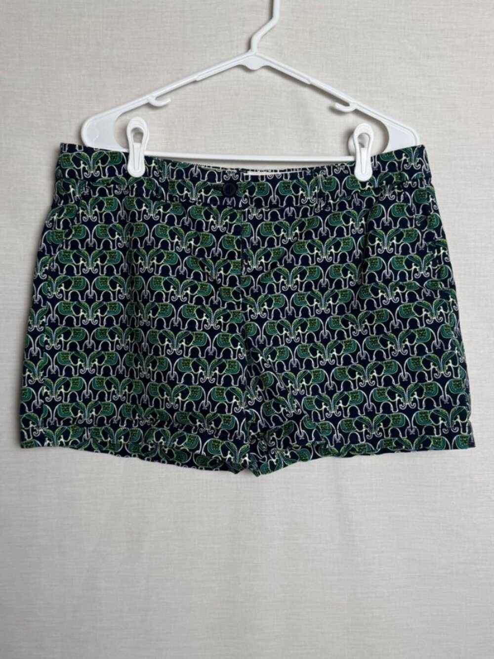 Crown & Ivy Womens 14 Elephant Print Shorts Navy Green Preppy Chino Bermuda